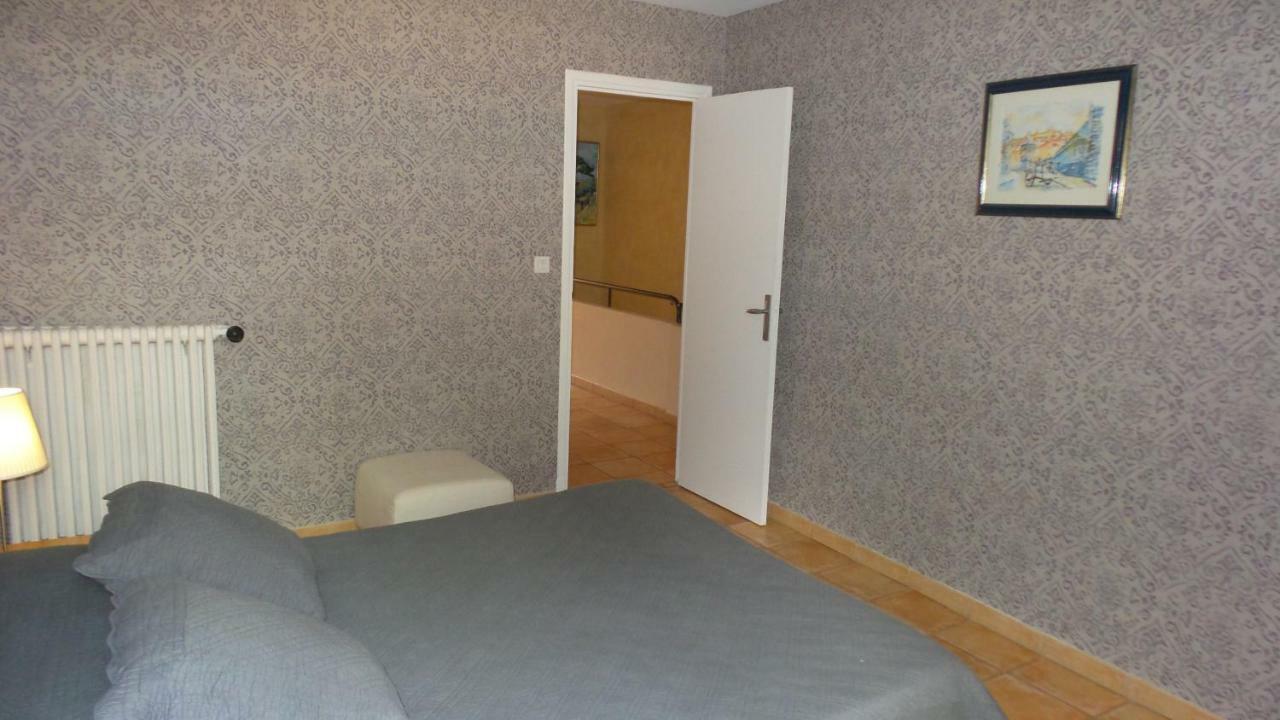 Spacieux Logement Face A La Cite Medievale Carcassonne Exteriér fotografie